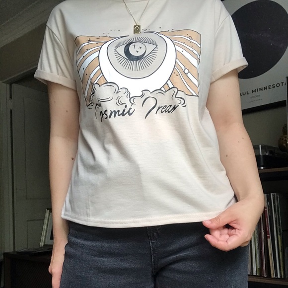Boho Cosmic Dream Eye Cropped Tee - Picture 6 of 7